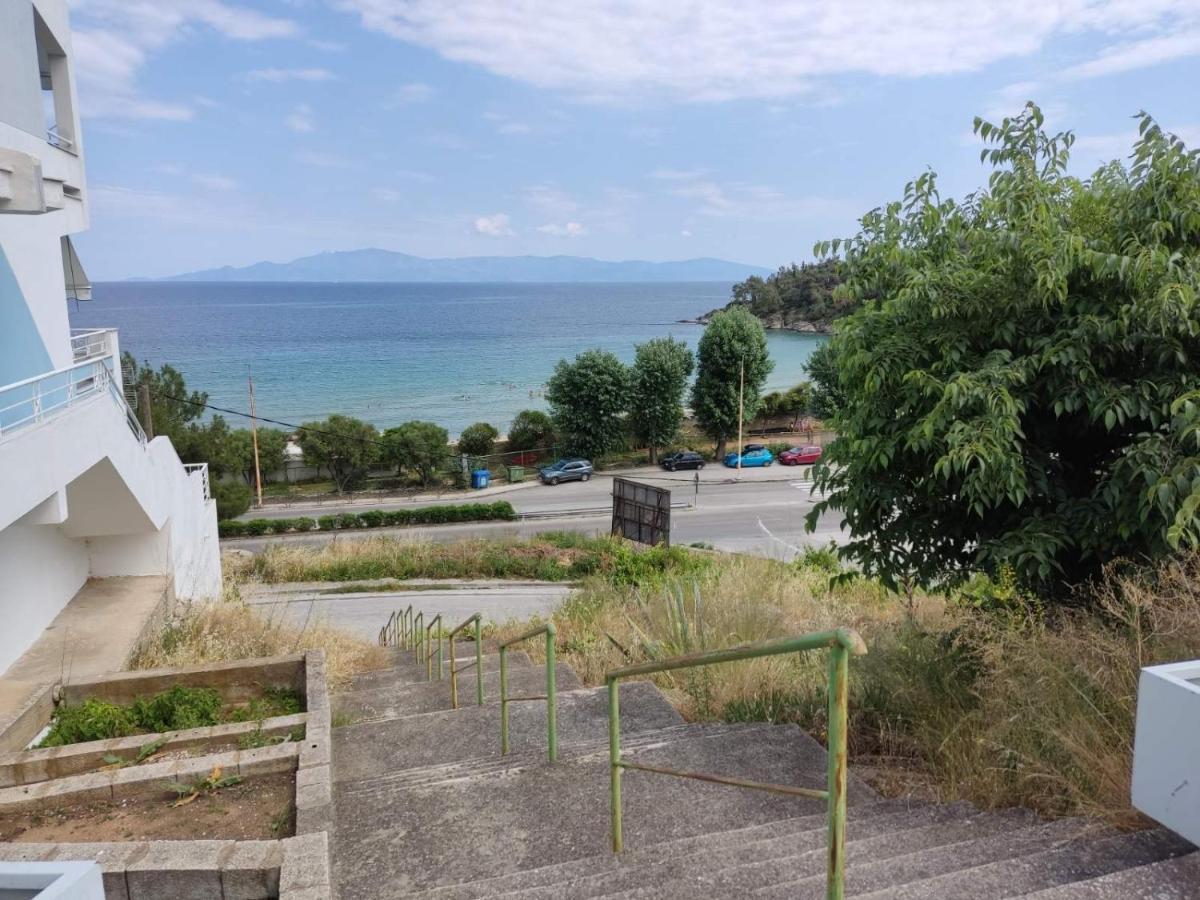 Small Beauty Studio Kavala Exterior photo